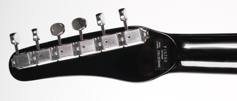 Danelectro 56 Baritone Dolphin HS Black – Bild 6
