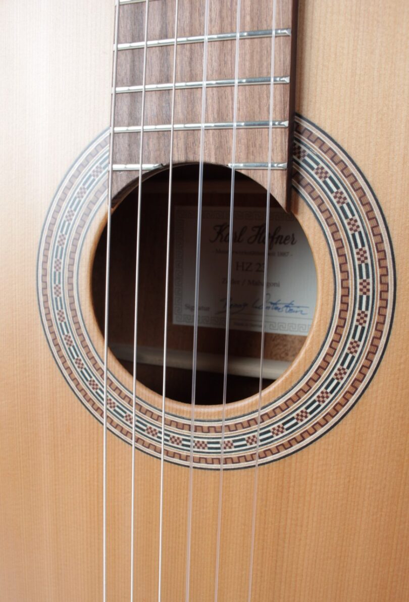 Höfner HZ23 Klassikgitarre – Bild 4